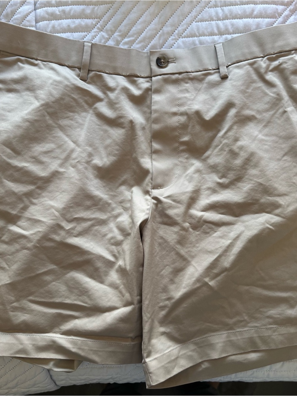 Banana Republic Light Khaki Flat-Front Men's Shorts